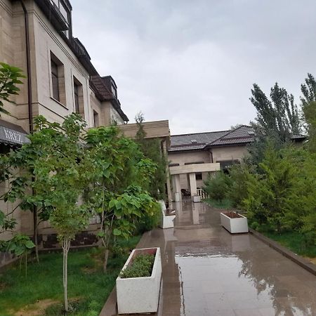 Hotel Krez Kyzylorda Bagian luar foto