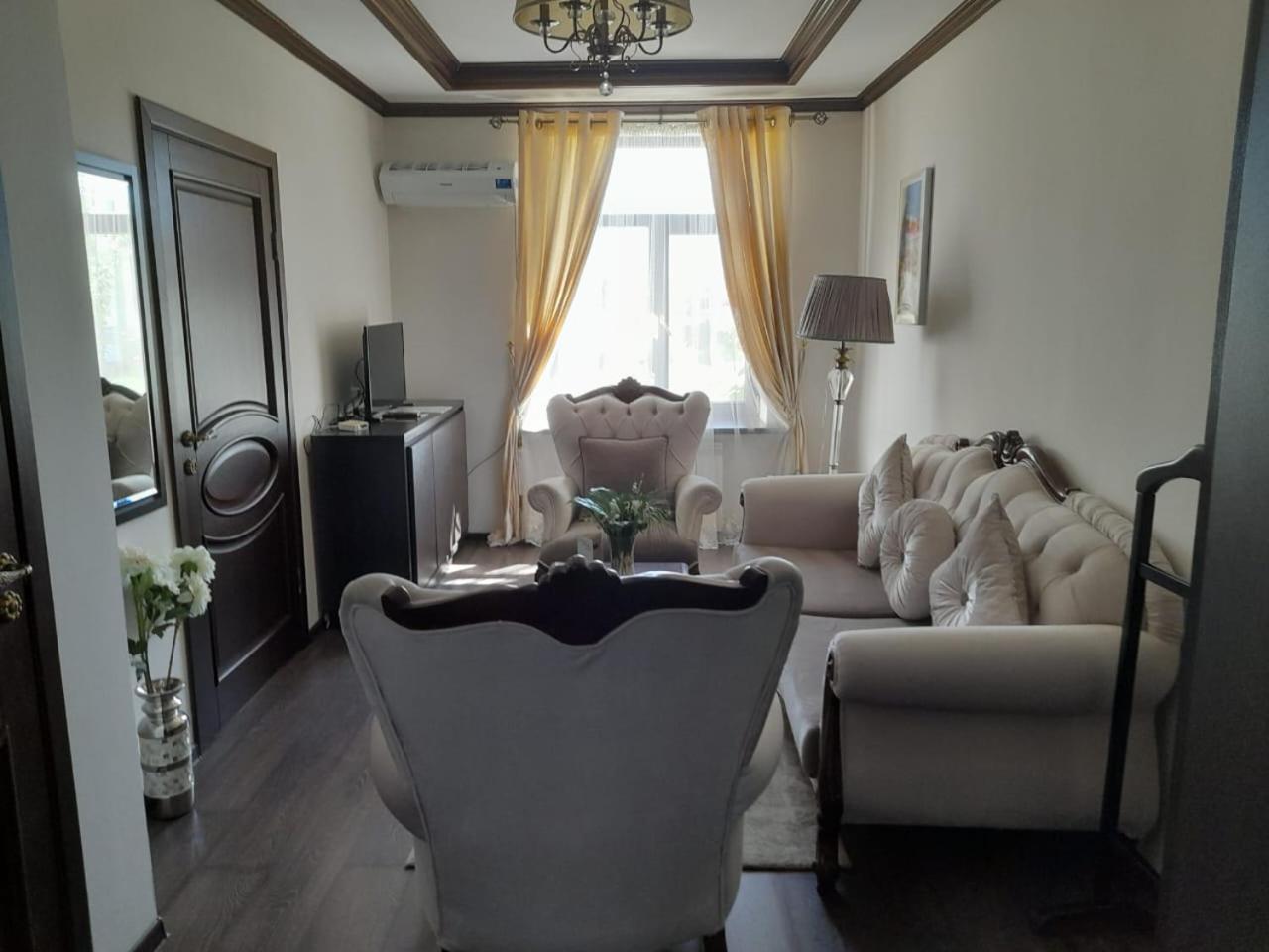 Hotel Krez Kyzylorda Bagian luar foto