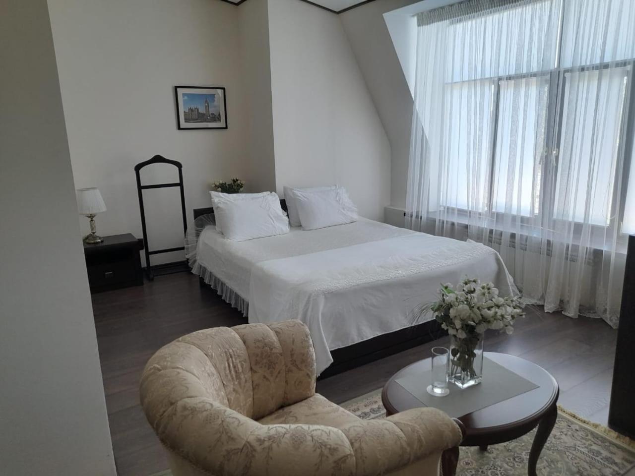Hotel Krez Kyzylorda Bagian luar foto